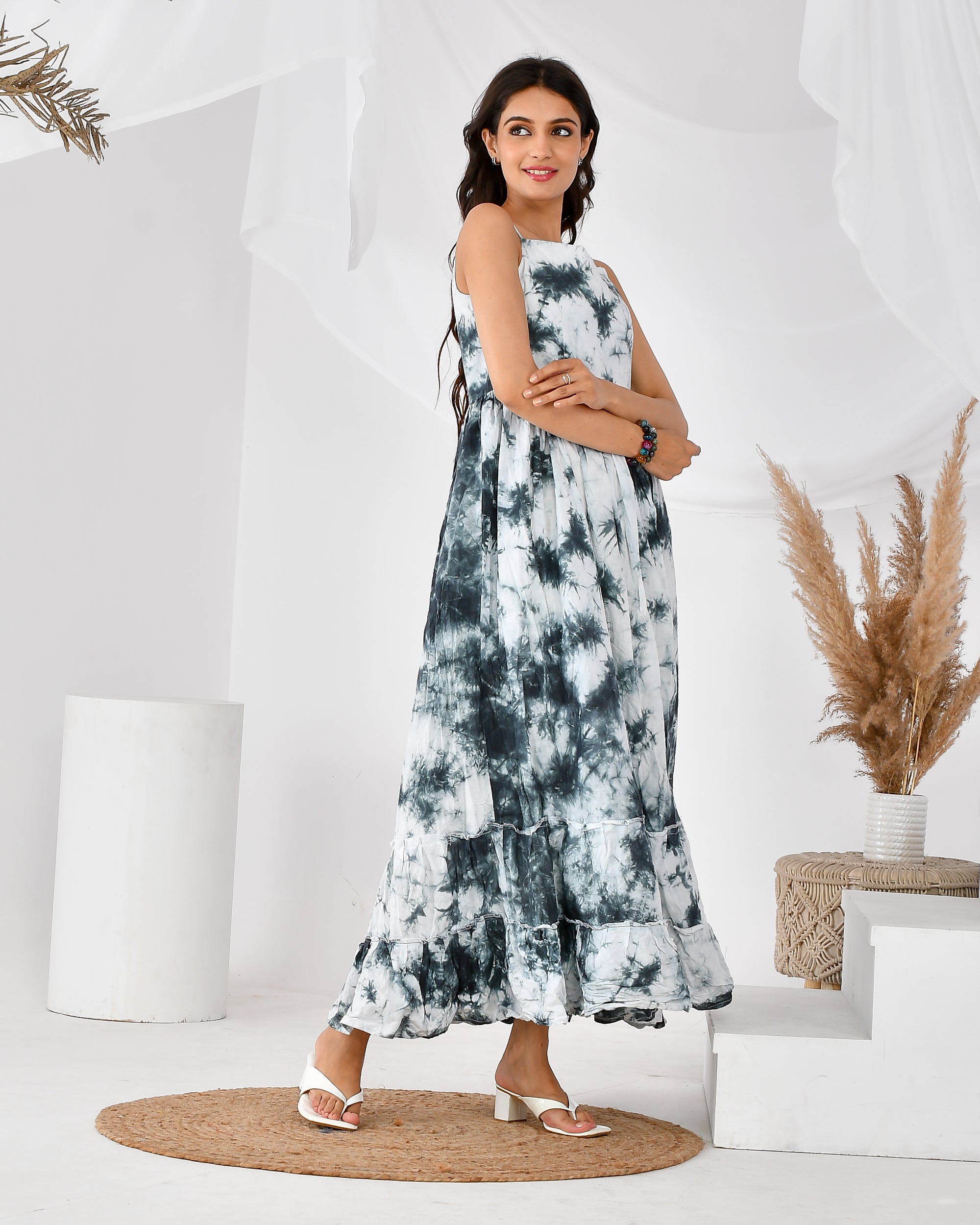 Women's Grey white shibori dre