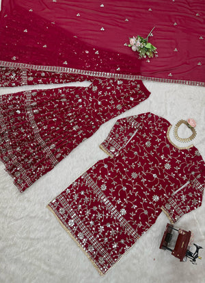 Color_Maroon