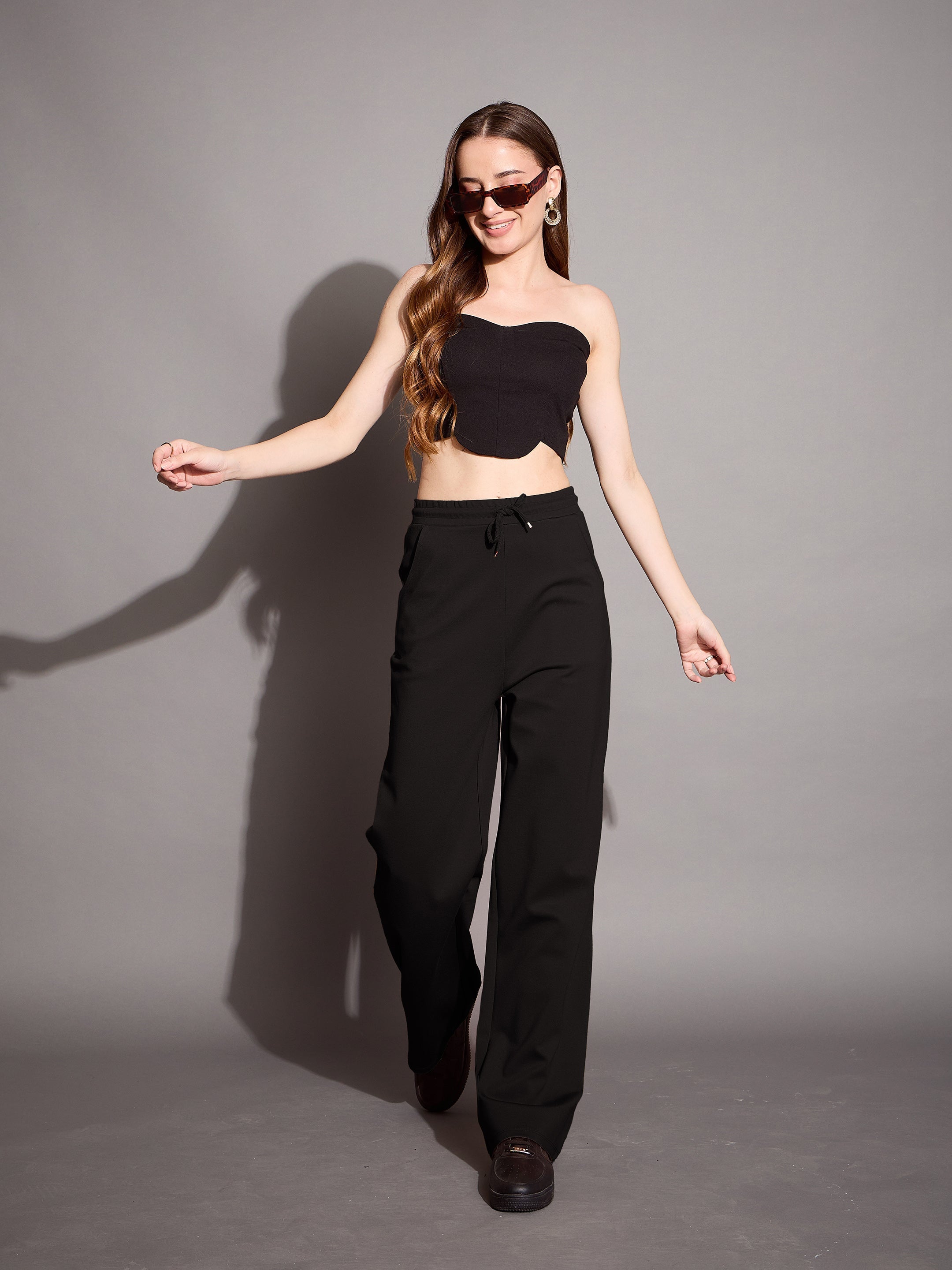 Women's Black Solid Track Pant