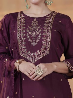 Color_Burgundy