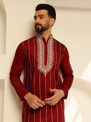 Color_Maroon
