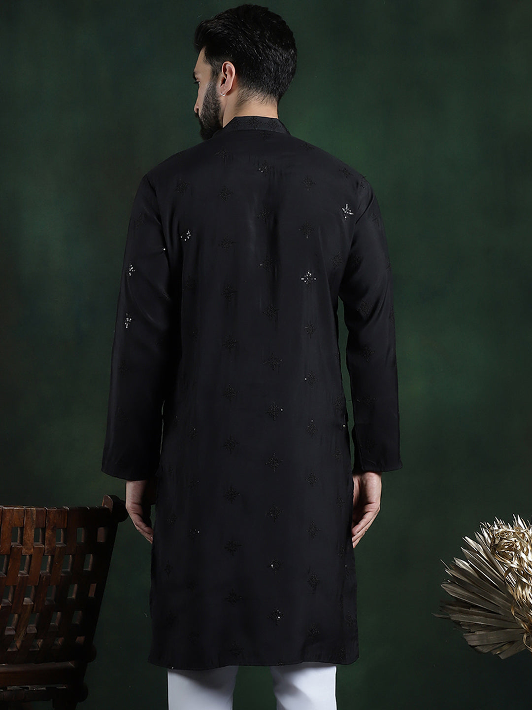 Color_Black