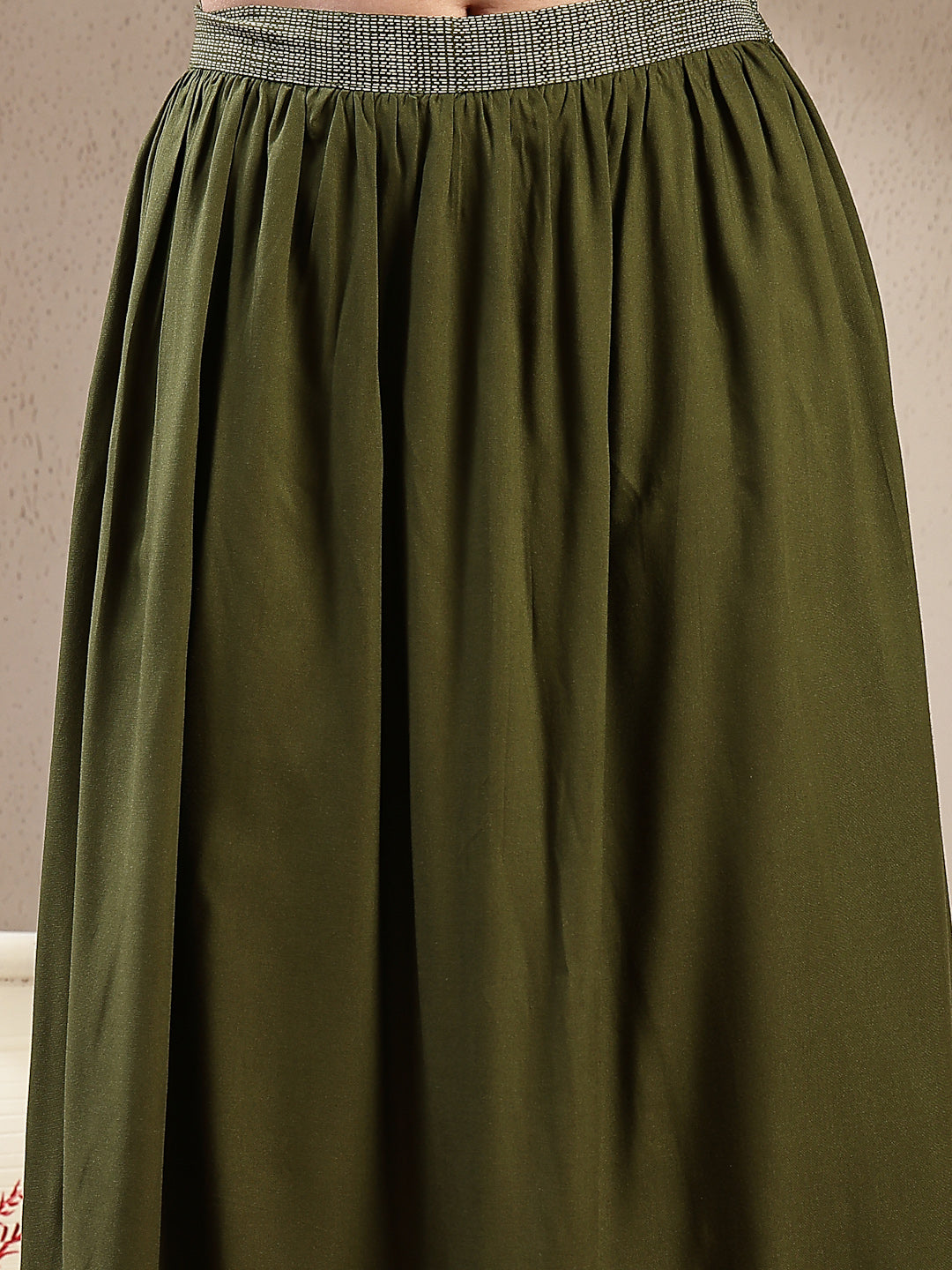 Women's Green Animal & Floral Printed Tiered Rayon Skirt