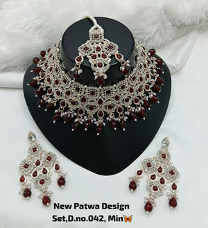 Color_Maroon