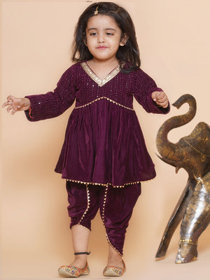 Color_Maroon