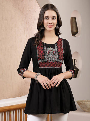 Color_Black