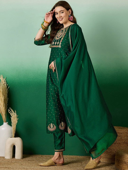 Women's Green Embroidered Kurta With Pant And Duppata Set