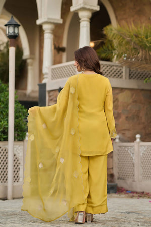 Color_Yellow