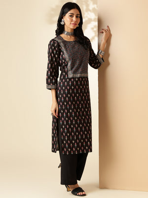 Color_Black