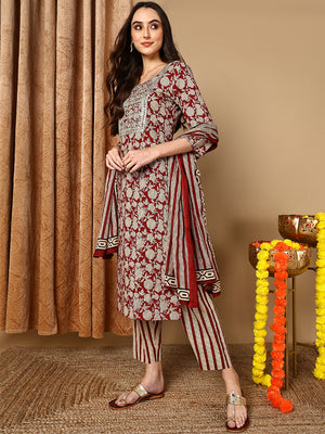 Color_Maroon