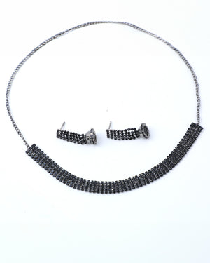 Color_Black