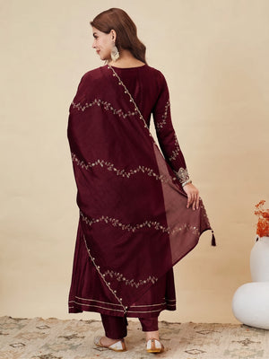 Color_Maroon