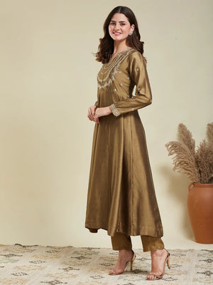 Color_Brown