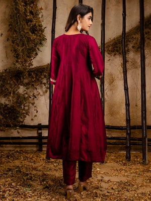 Color_Maroon