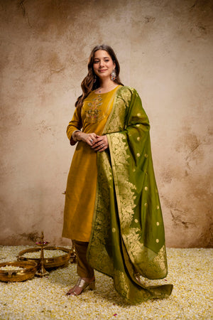 Color_Mustard