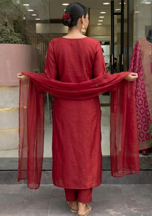 Color_Maroon