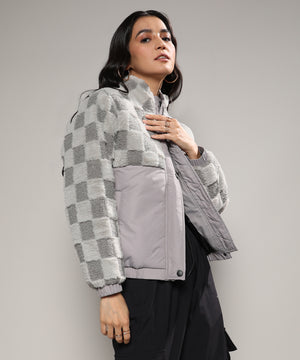 Color_Grey