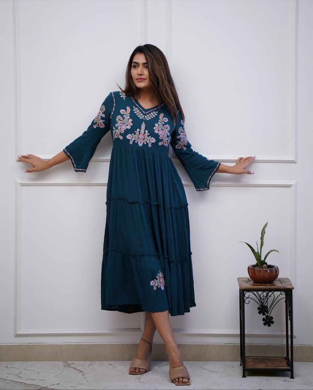 Women's Floral Printed Blue V-Neck Pure Cotton Dress