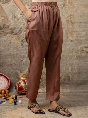 Color_Brown