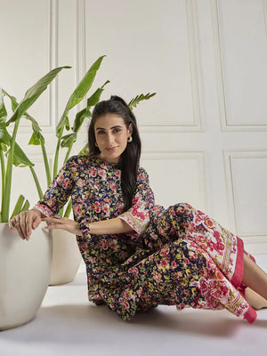 winered-women-navy-blue-printed-border-co-ord-set