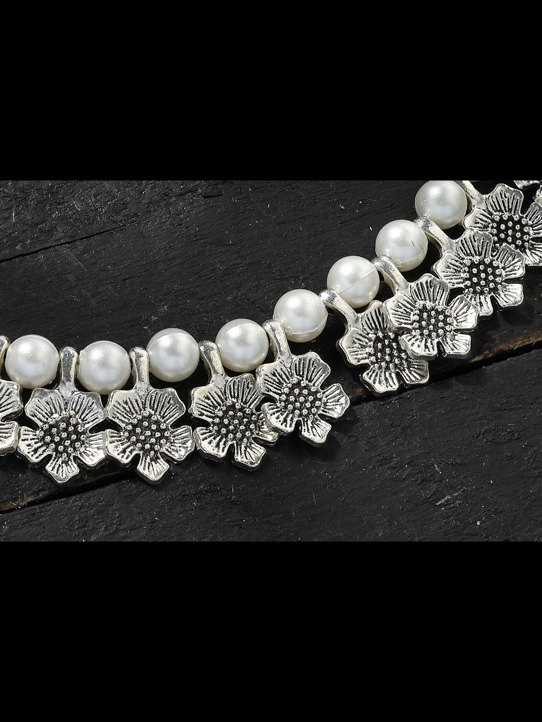 Women's Latest Flower Design Indian Neckless Jkms_024