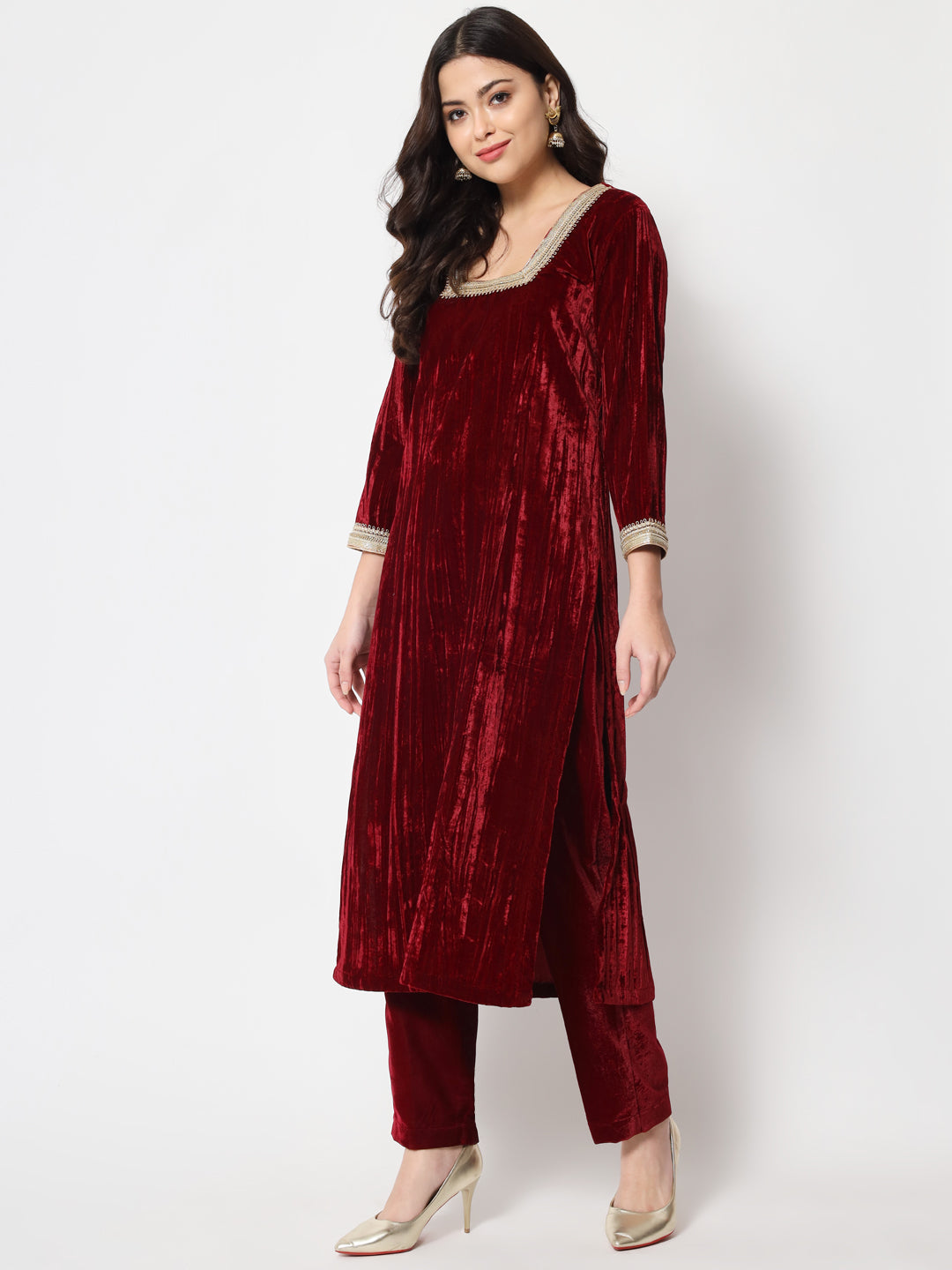 Women's Sangria Maroon Velvet Straight Kurti With Pants