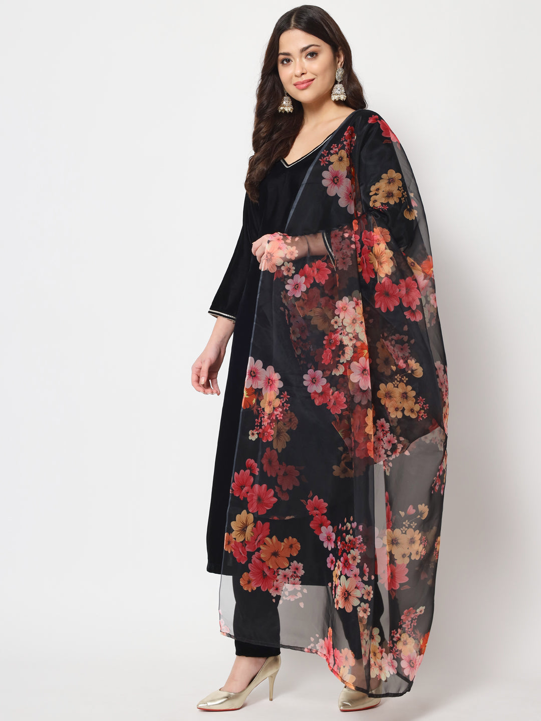 Women's Black Smiles Velvet Straight Kurti With Pants And Floral Dupatta