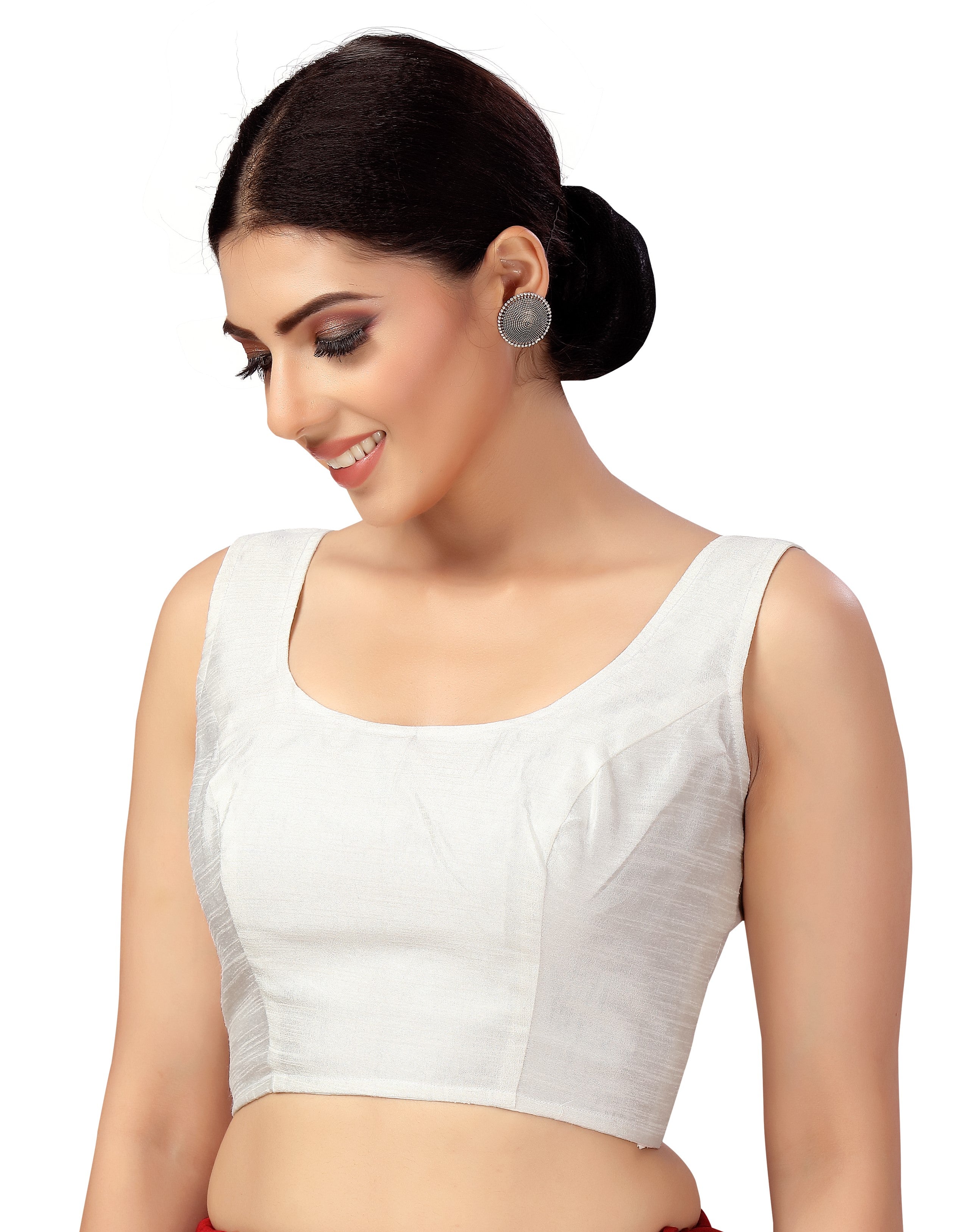Women's Polyester Sleeveless Saree Blouse.