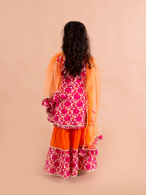 Color_Pink