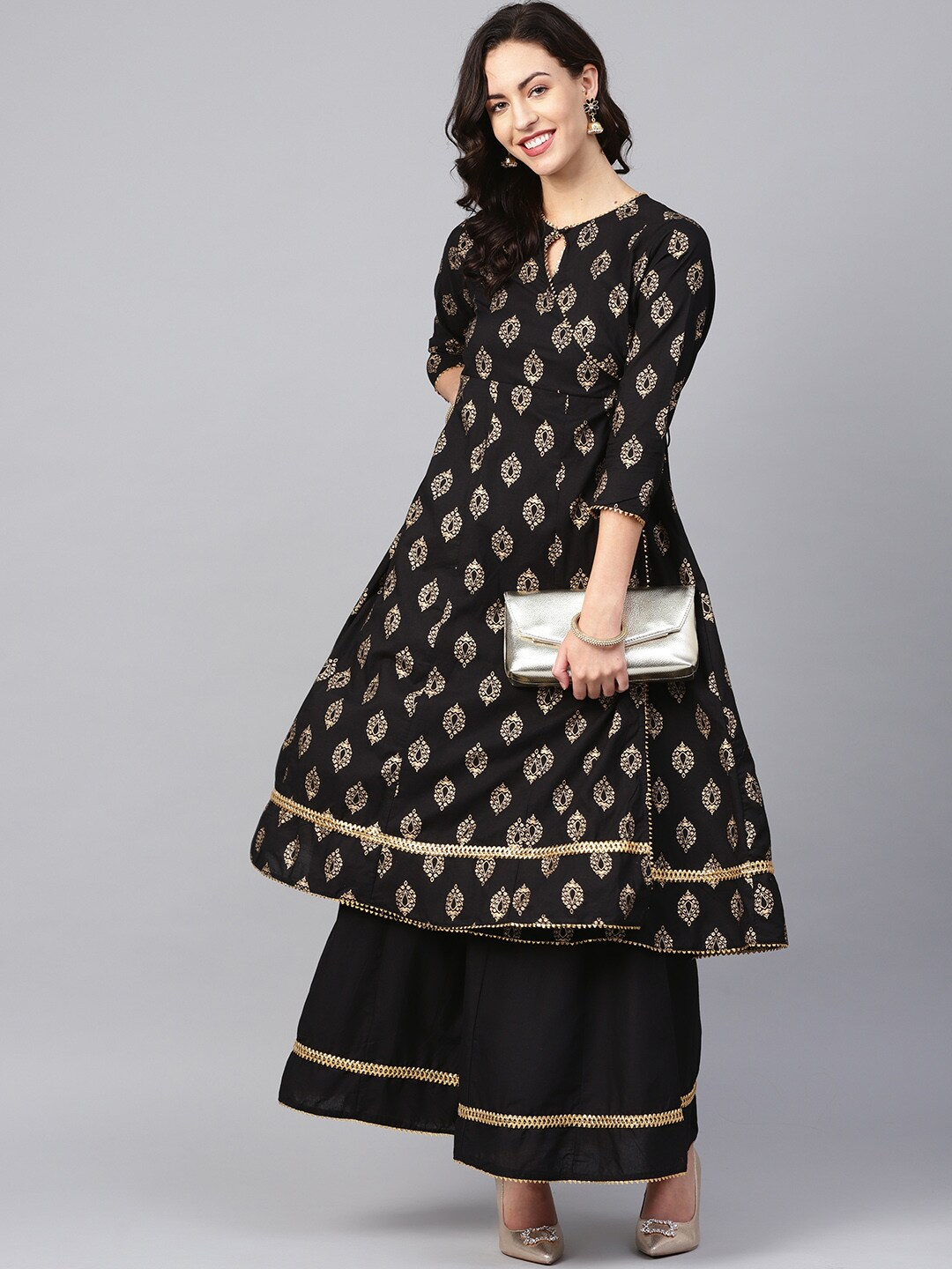Women's Black & Golden Printed Kurta With Palazzos