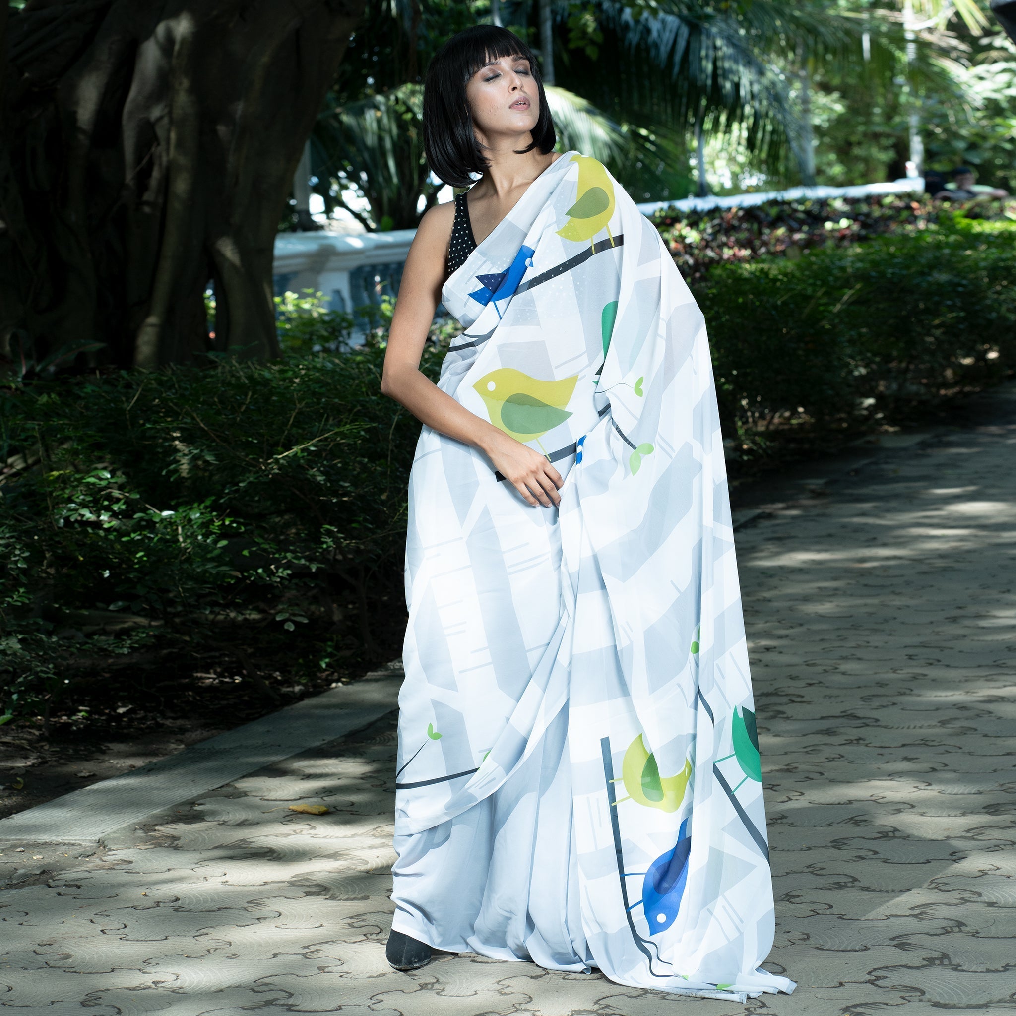 Women's Humming Birds Digital Printed Satin Georgette Saree