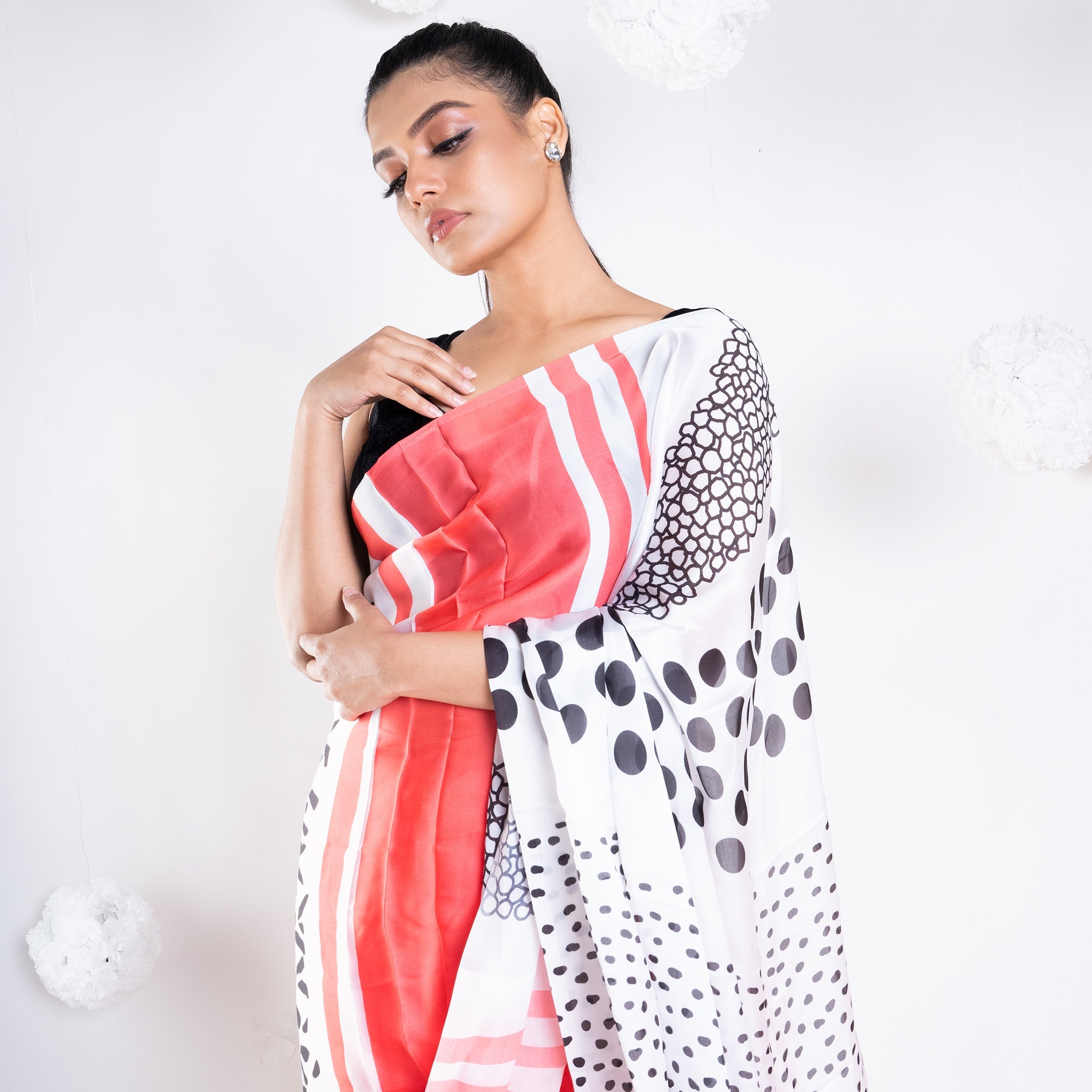 Women's Lucie Satin Georgette Digital Printed Saree In Coral Color