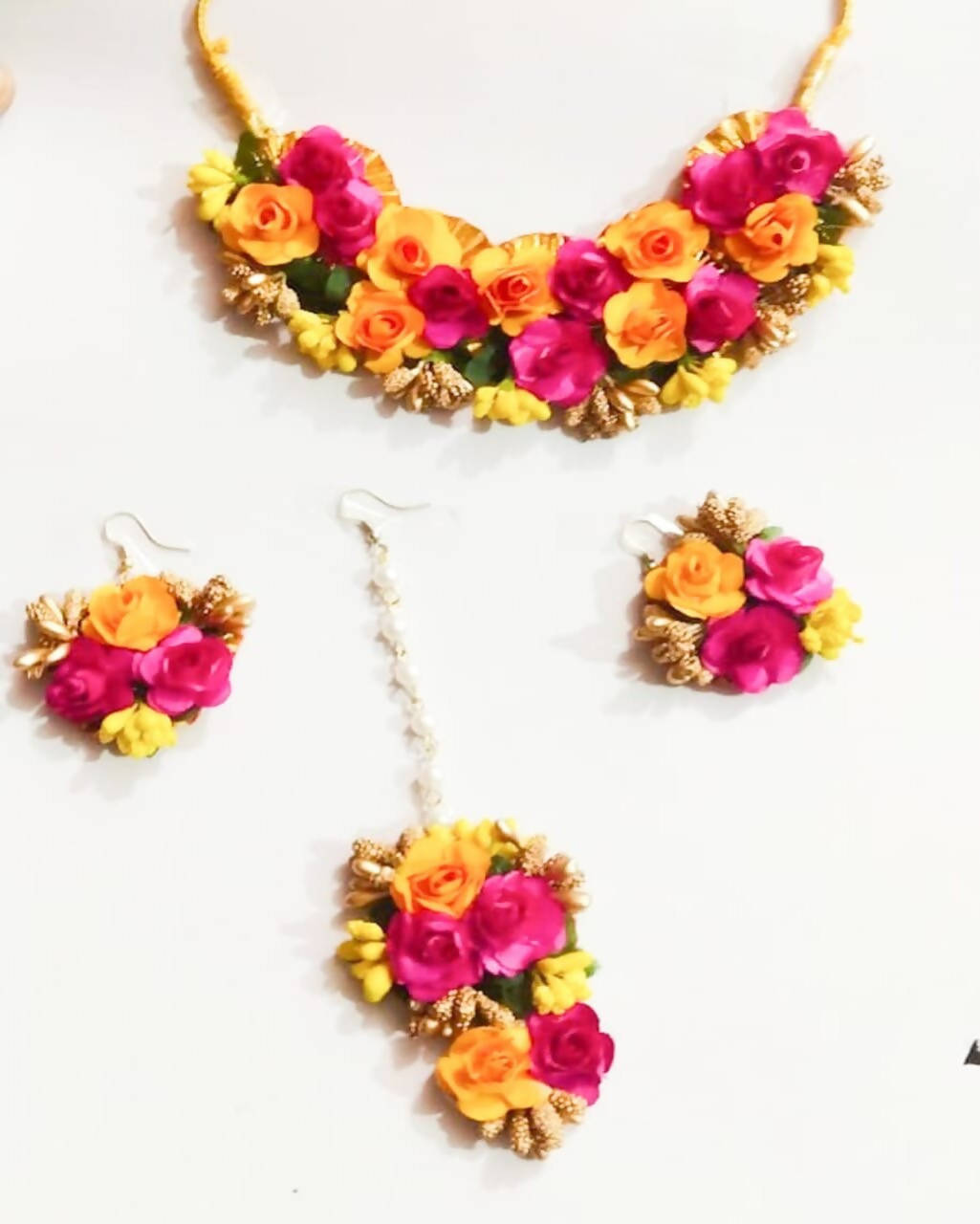 Johar Kamal Traditional Flowers & Pearls Jewelr