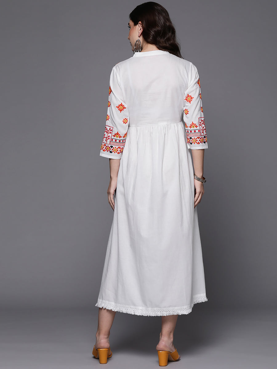 Womens White Embroidered Dress Solid White Embroidery Eyelet Midi Dress  Boho Chic, Indie