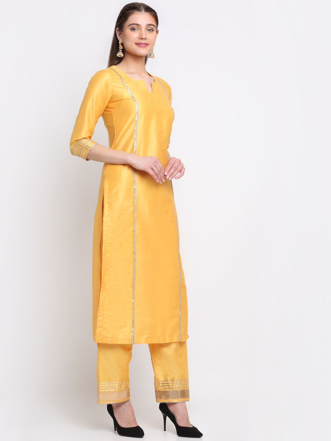 Women's Tyohaar Yellow Straight Kurti With Pants