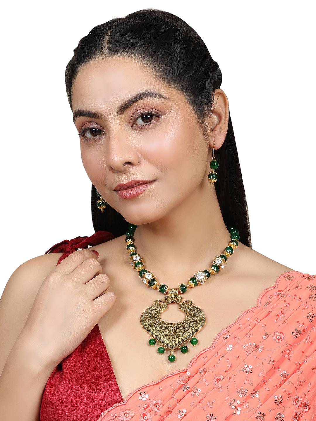 Women's/Girls Contemporary Gold Plated Leaf Shaped Pendant And Earring Set Studded With Beads
