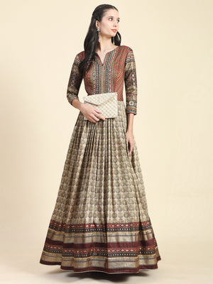 Color_Brown