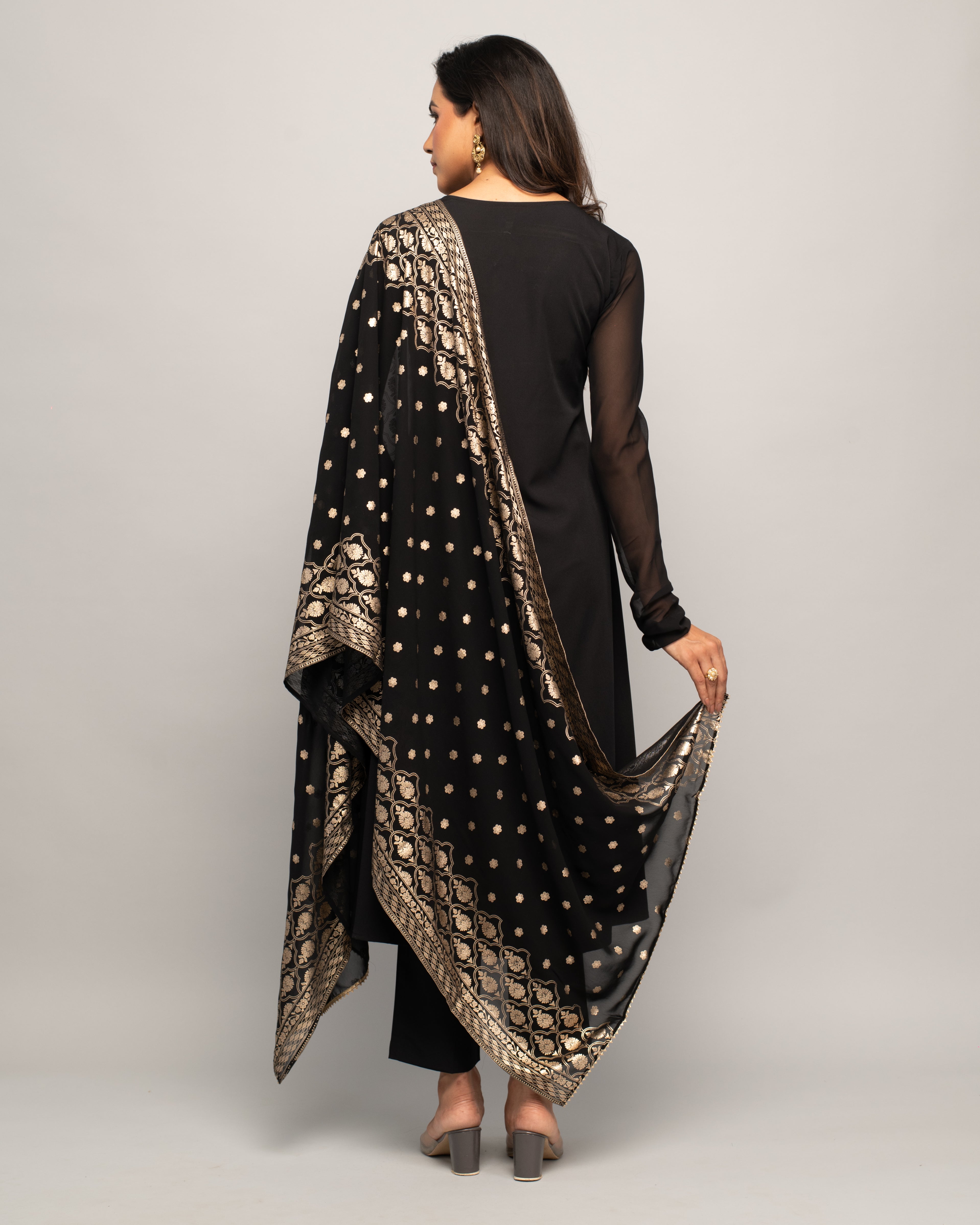 Women's Black Crepe A-Line Kurta Pant With dupatta