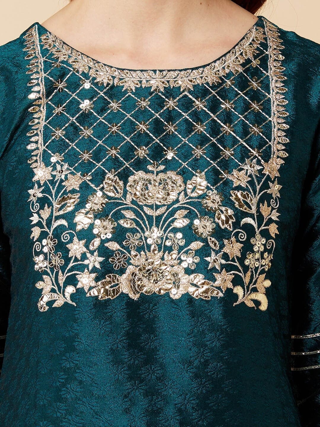 Women's Green & Gold-Toned Yoke Design Straight Embellished Kurta