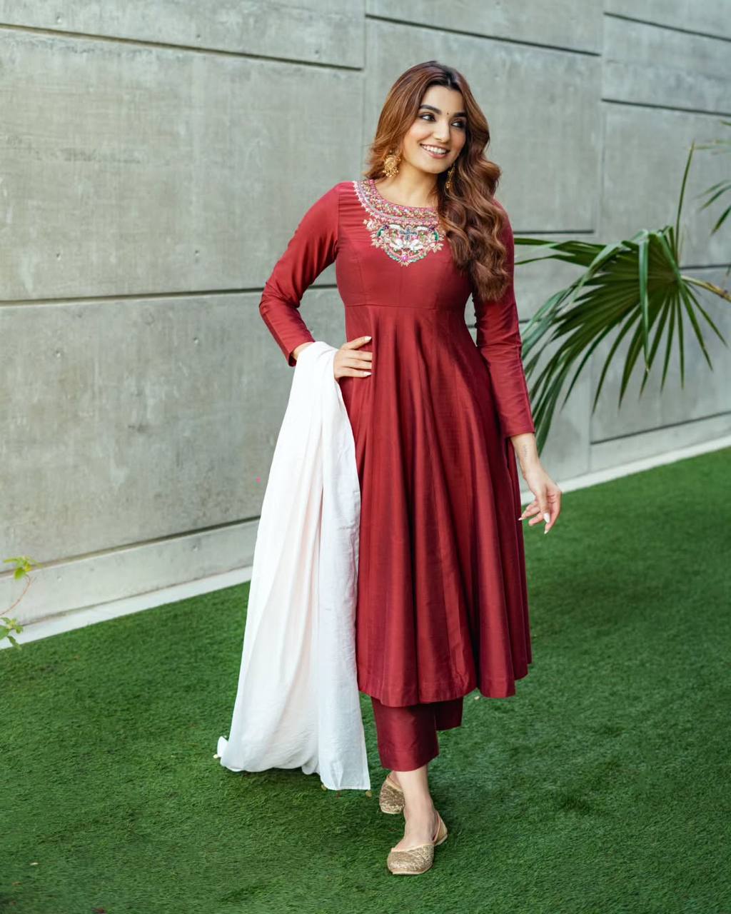 Color_Maroon