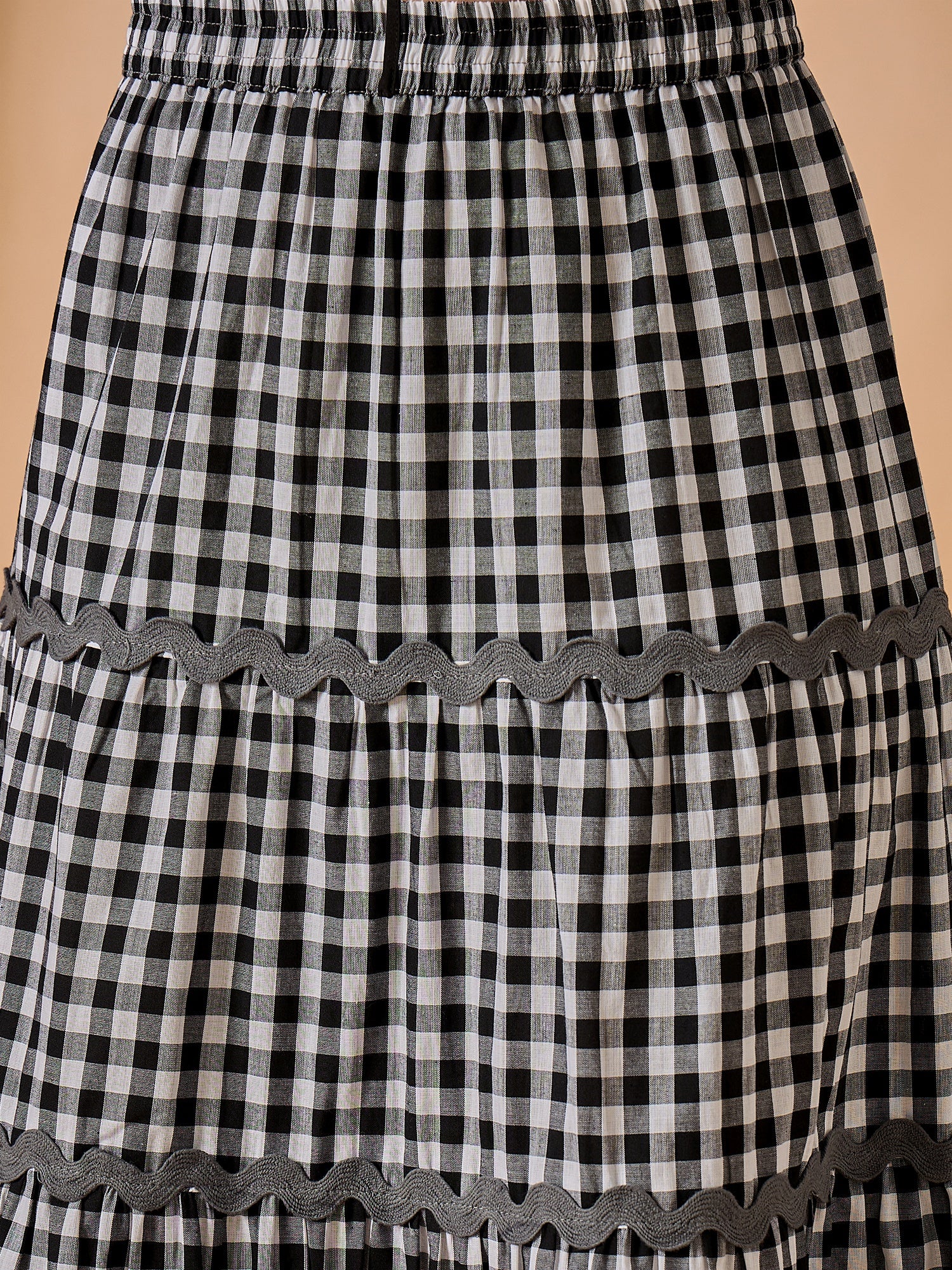 Color_Grey