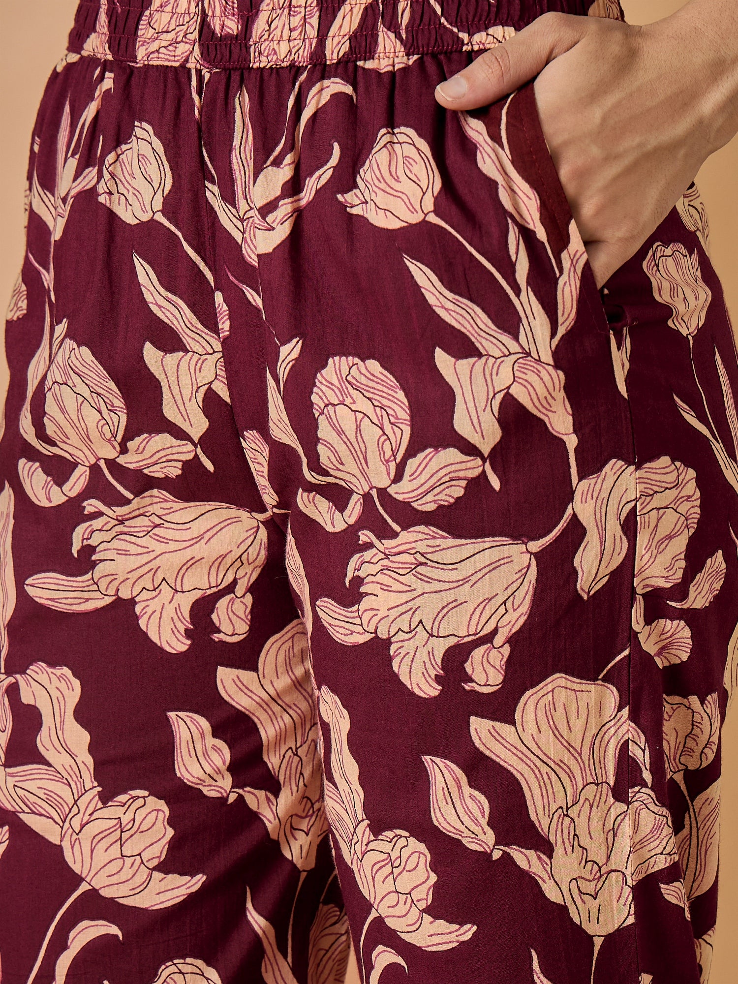 Color_Maroon