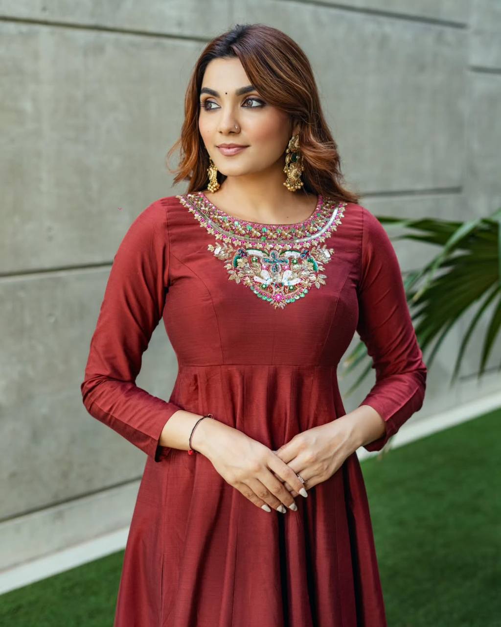Color_Maroon