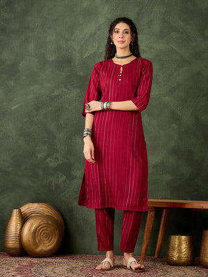 Color_Maroon