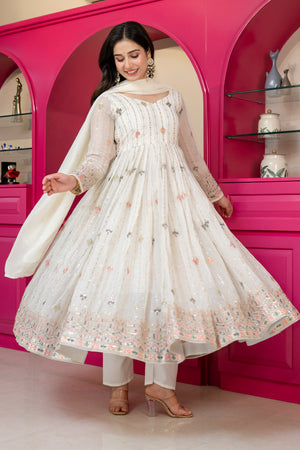 Color_White 