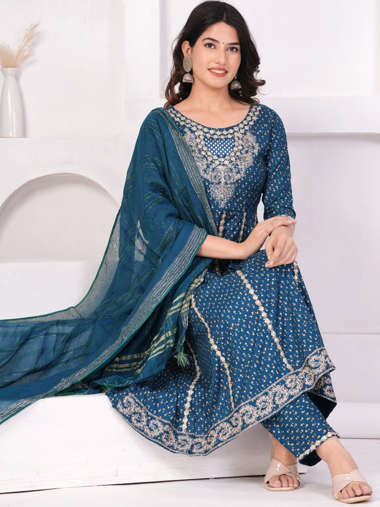 Women's Ethnic Motifs Printed Panelled Thread Work Kurta With Trousers & Dupatta