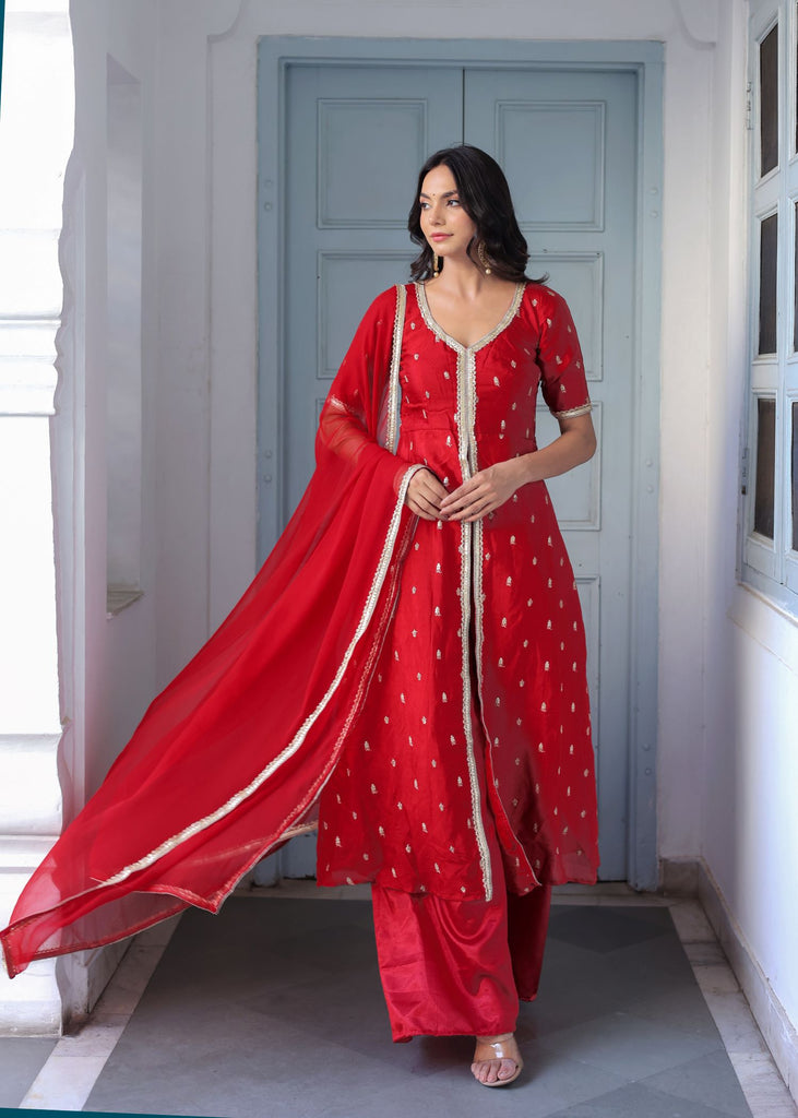 Women's Red Chinon Embroidered Kurta Set