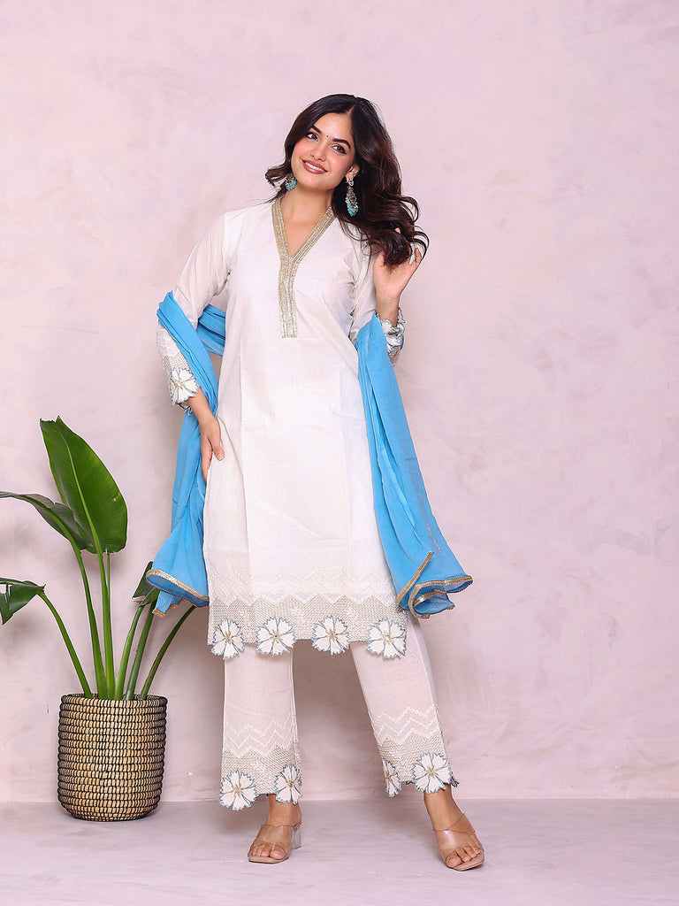 Women's Off White Cotton Embroidered Kurta Set