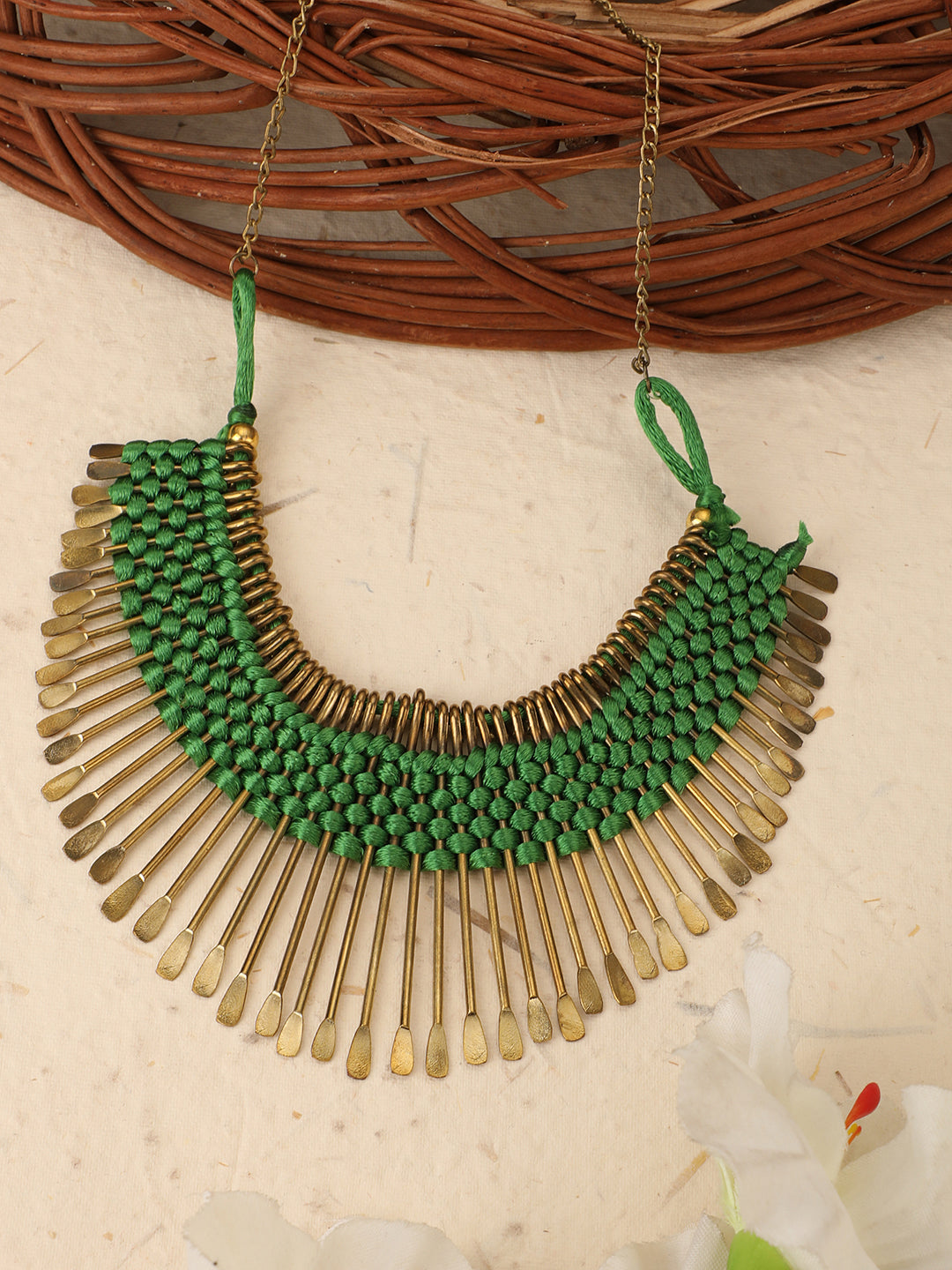 Women's Stylish Gold Plated Thread Work Designer Green Necklace