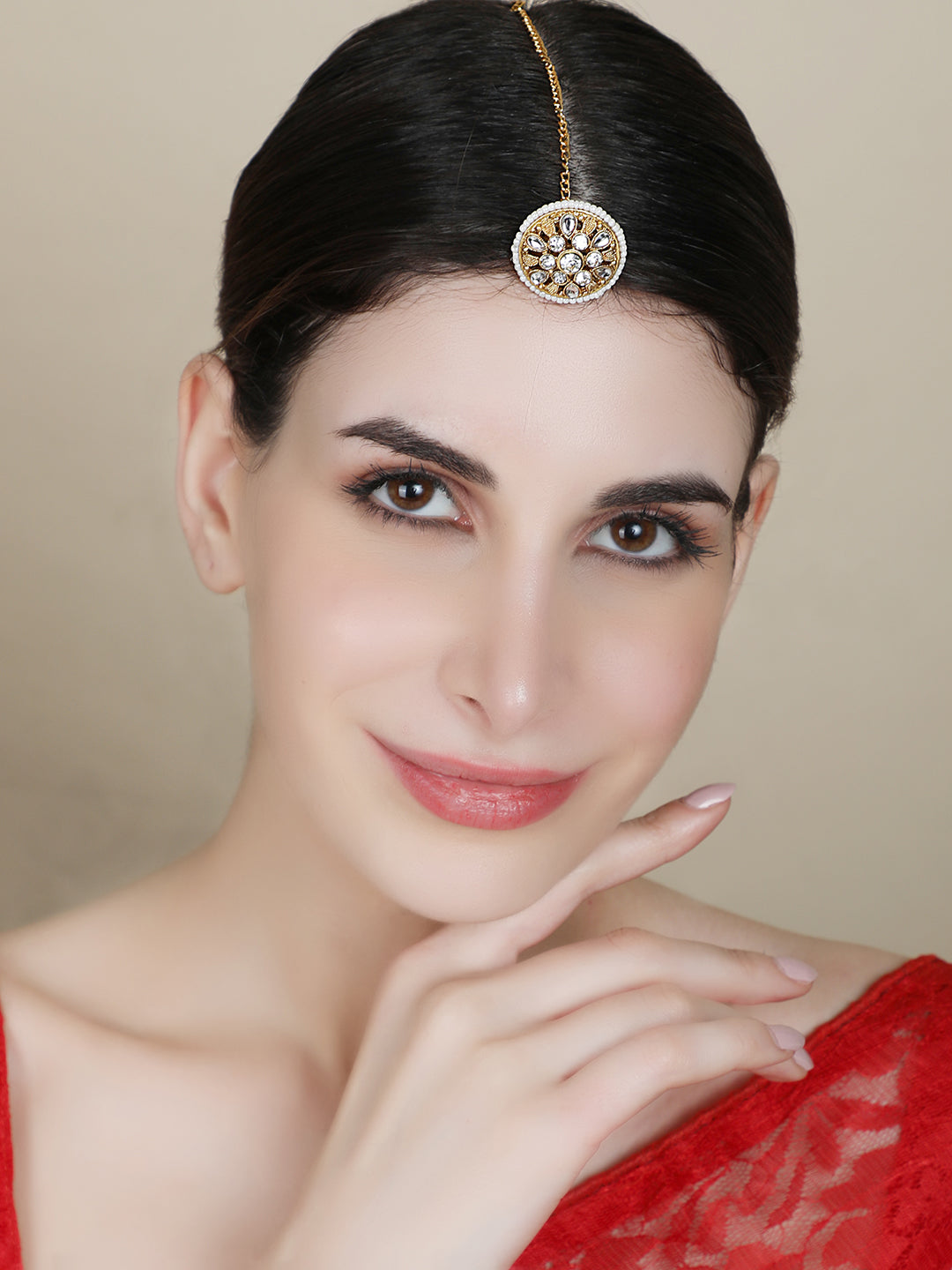 Women's Off-White Gold-Plated Stone Studded & Beaded Borla Maang Tika(Borla)